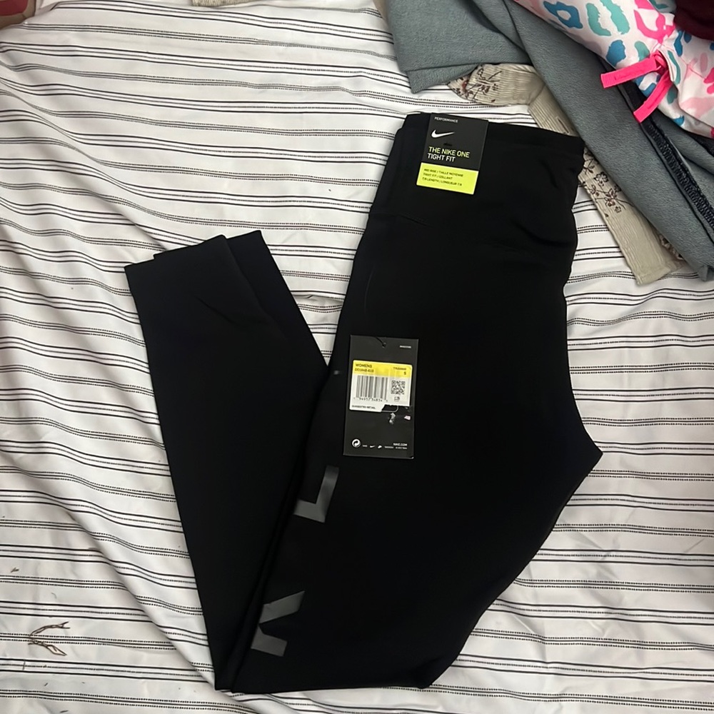 Nike leggings